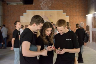 На Kyiv Art Week презентували проект Олега Тістола та Сергія Святченка «Кінець весни»